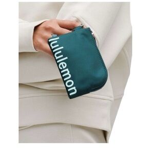 Lululemon Clippable Card Pouch